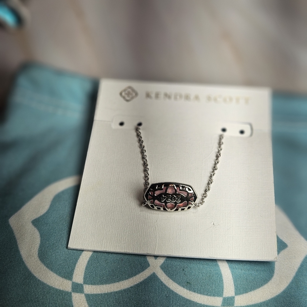 NWT Kendra Scott 2024 Pink Glitter Glass Silver Necklace HTF - Picture 4 of 6